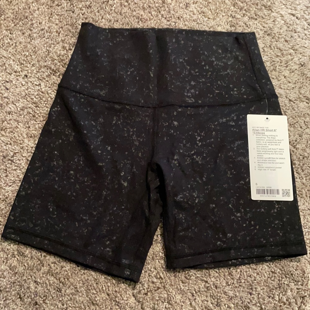 NWT Lululemon’ align HR short 6” emboss
